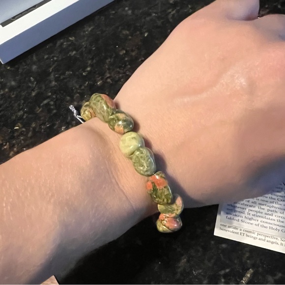 Green and pink stone bracelet - Picture 4 of 5